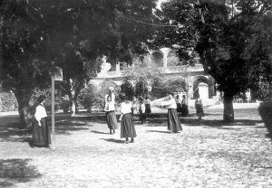 <p>Isabella Thoburn College students playing basketball, c. 1900<br />
Lucknow, Uttar Pradesh<br />
Courtesy of the General Commission on Archives and History of the United Methodist Church, Madison, New Jersey, 1000</p>
