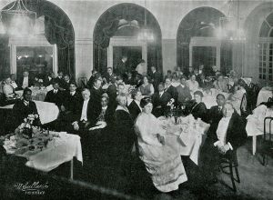 <p>Banquet given in honor of Lala Lajpat Rai at the Hotel Shattuck, 1916<br />
Berkeley, California<br />
Courtesy of the South Asian American Digital Archive</p>
