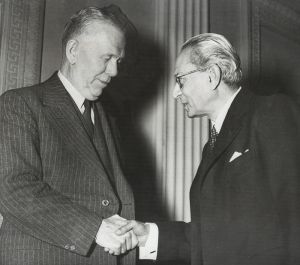 <p>U.S. Secretary of State George Marshall meets Ambassador Asaf Ali, 1947<br />
Washington, D.C.<br />
Courtesy of the Library of Congress, LC-P&P-Biog-Ali, Asaf & Mrs. Aruna of India (VIII)</p>

