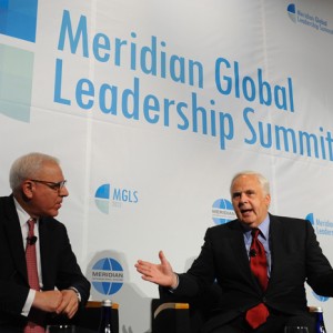 Left to right: David M. Rubenstein, Co-Founder and Co-CEO, The Carlyle Group and Frederick W. Smith, Chairman and CEO, FedEx. Photo by J.Boghosian