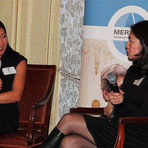 Bay Fang and Mellissa Fung discuss Journalism in 21st Century Warfare