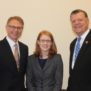 MP’s David Morris and Holly Lynch take a photo with Congressman Tom Cole (R – OK, 4)