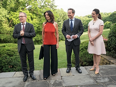 Minister Greganti, Mrs. Varricchio, Ambassador Holliday, and Gwen Holliday, Italian Residence, June 12, 2018. (Photo by Kevin Dietsch)