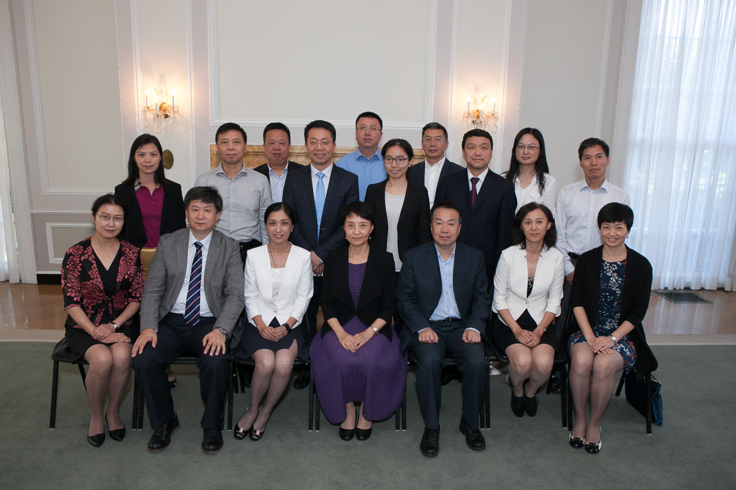 20 senior decision-makers from hospitals and national and local healthcare bureaus in China. John Boal Photography